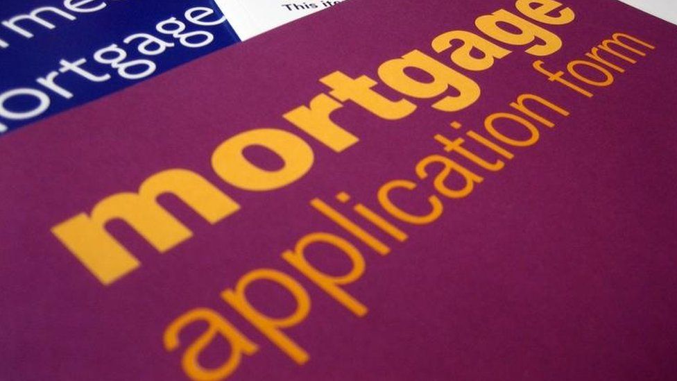 Mortgage lending picking up, says CML BBC News