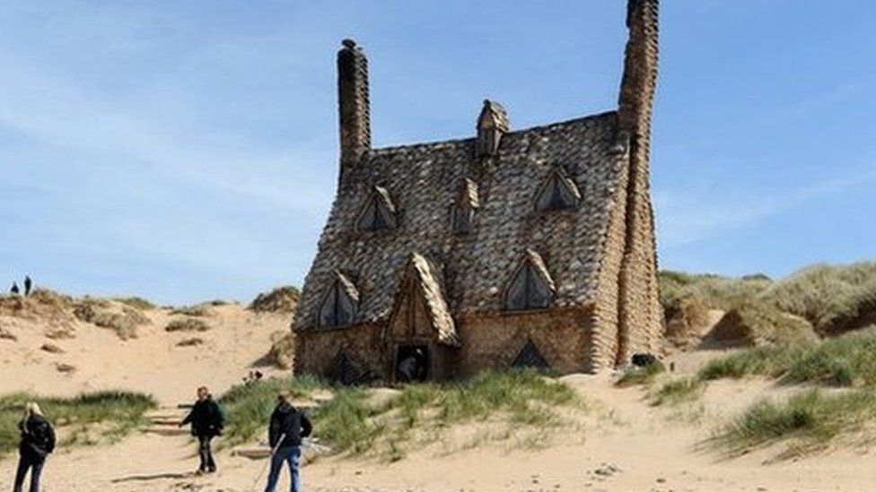 Shell Cottage on Freshwater West beach. Photo: Pembrokeshire Coast National Park Authority