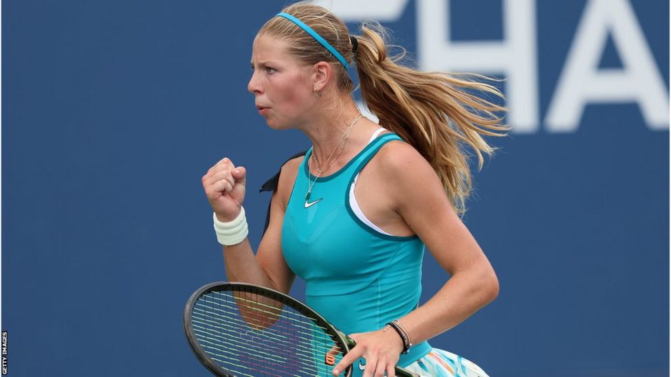 Orange Bowl Hannah Klugman, 14, wins junior championships BBC Sport