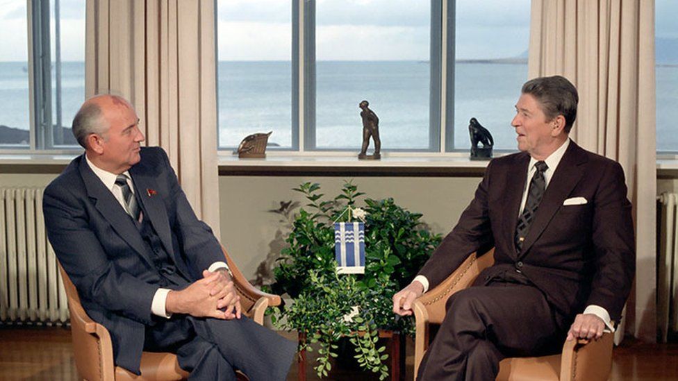 USSR President Mikhail Gorbachev and US President Ronald Reagan meeting at the Reykjavik Summit during the Cold War