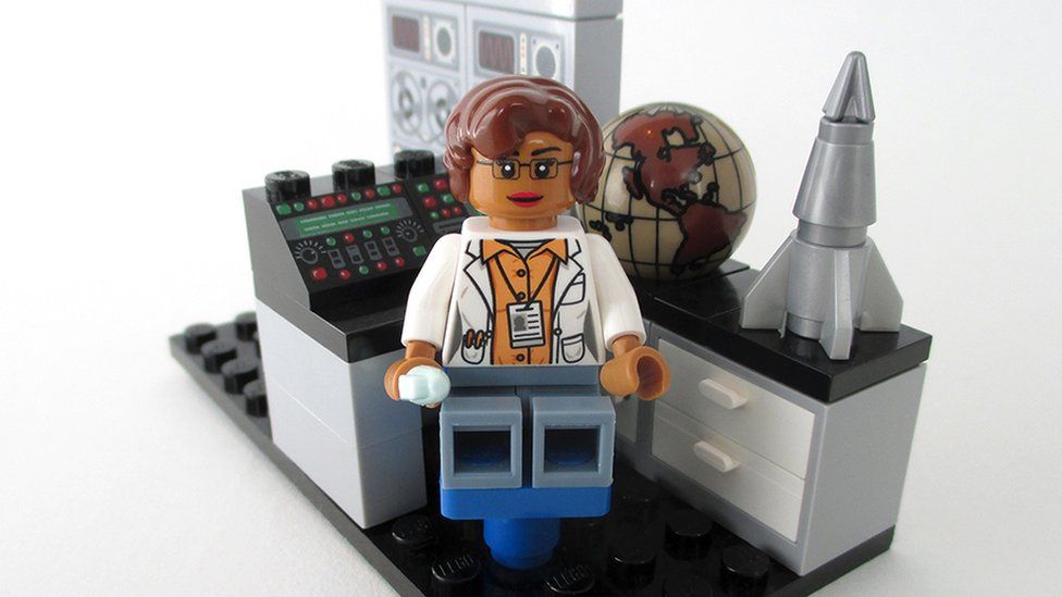 Mathematician and space scientist Katherine Johnson in Lego