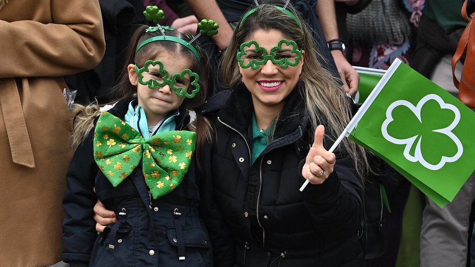 In pictures: St Patrick's Day parades return - BBC News