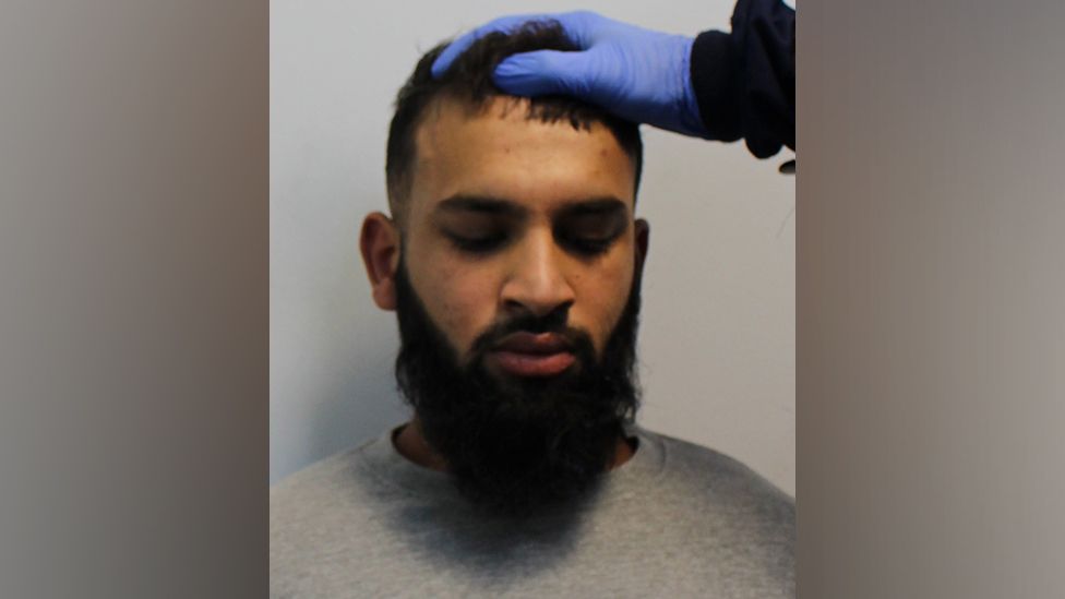 Met Police officer speaks of ordeal as knife attacker is sentenced