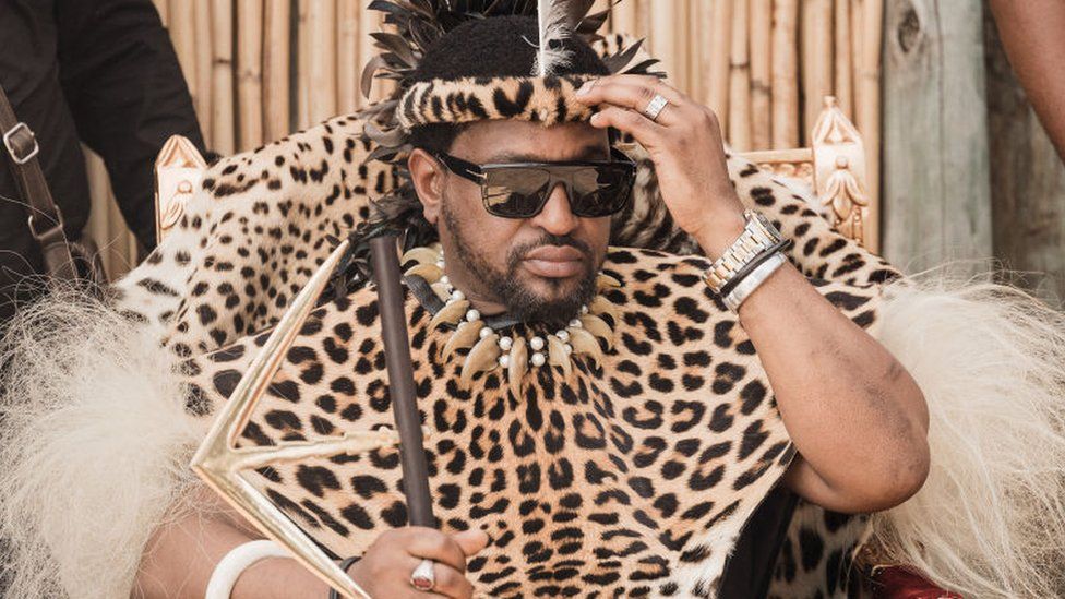 Zulu King Misuzulu kaZwelithini gestures during the annual Umkhosi Womhlanga (reed dance) at the royal palace in Nongoma - 9 September 2023