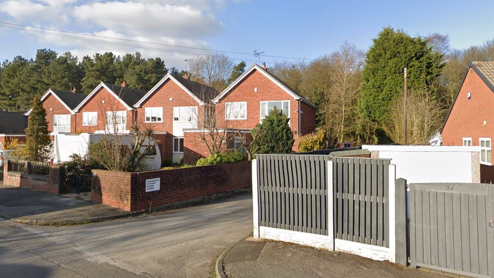 Call for urgent improvements at KirkbyinAshfield care home BBC News