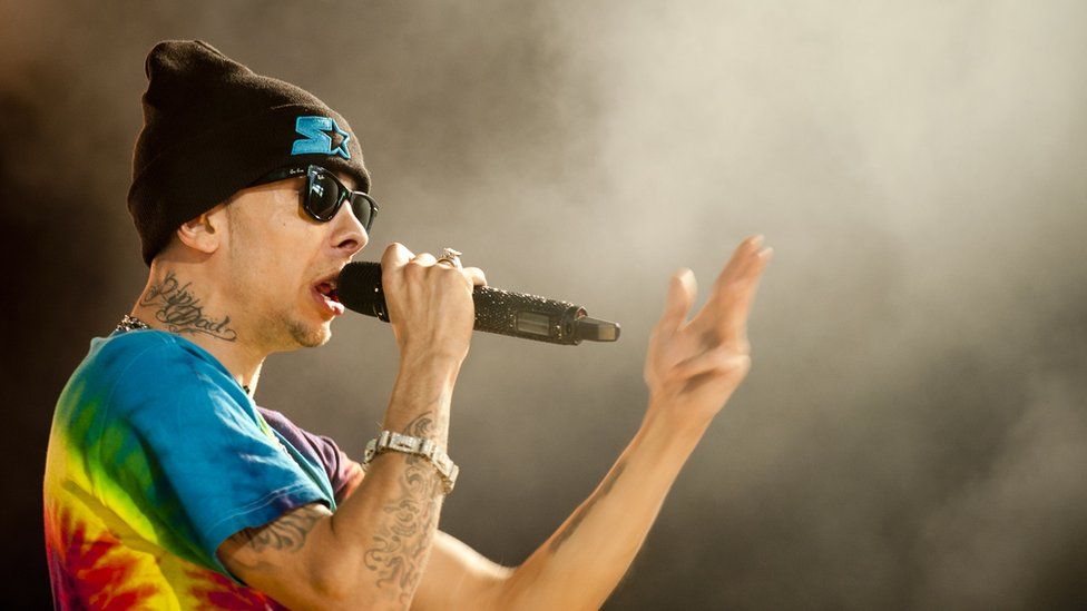 N-Dubz rapper Dappy defends use of n-word in new song - BBC News