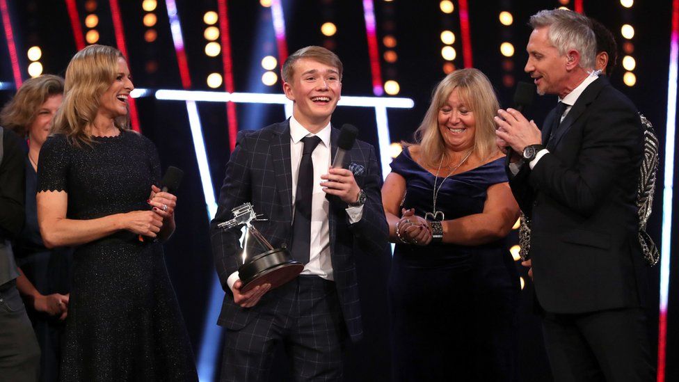 Gaby Loga, Billy Monger Billy's mum, Amanda Monger and Gary Lineker