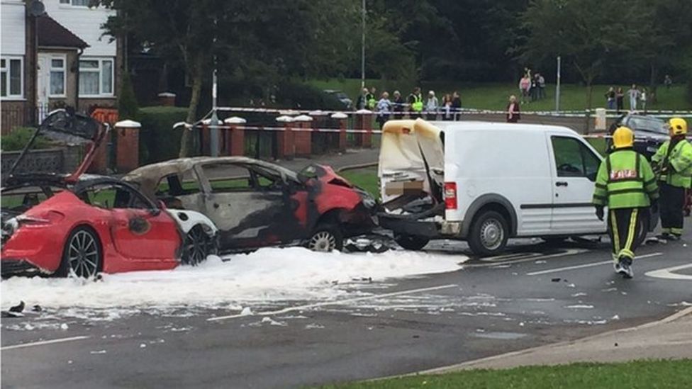 Three vehicles on fire after crash in Birmingham - BBC News