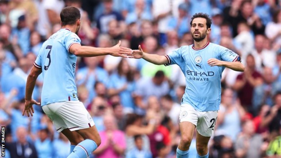 Bernardo Silva Manchester City boss Pep Guardiola praises