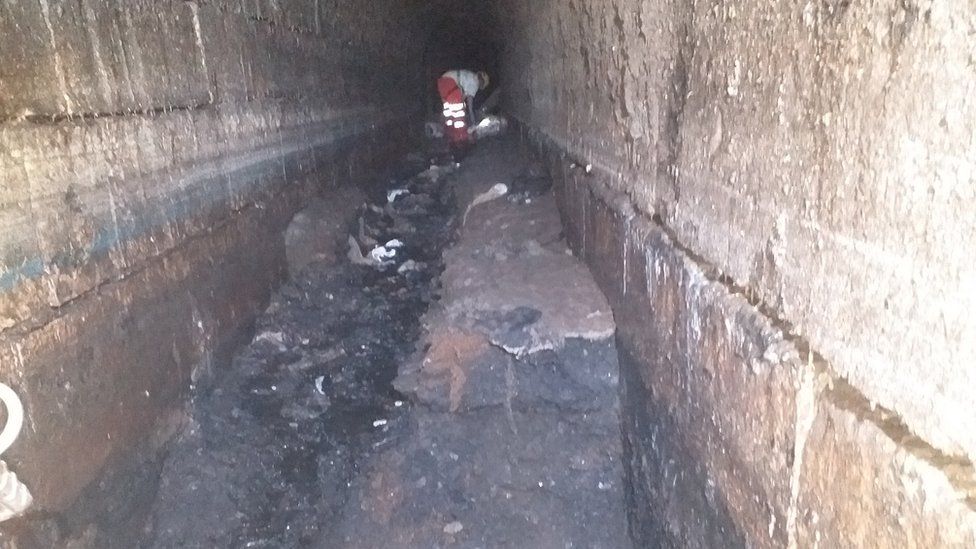 The sewer during the fatberg removal