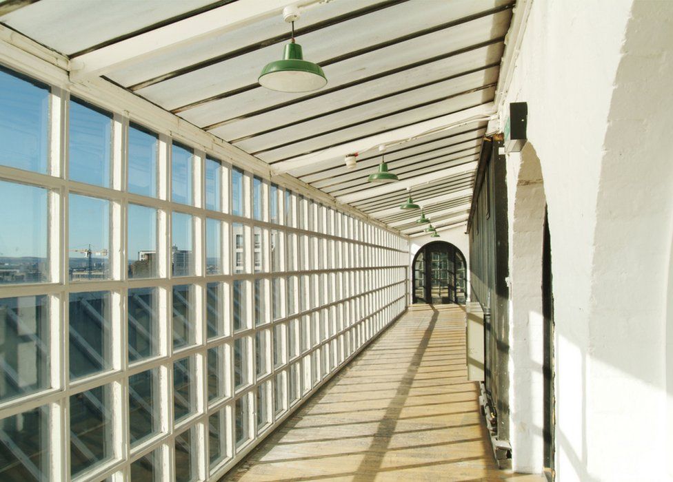 'The Hen Run', glazed passageway running above the roof of the Mackintosh Gallery and leading to the East side of the Building