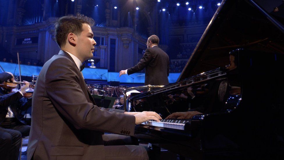 Alim Beisembayev playing at the Proms