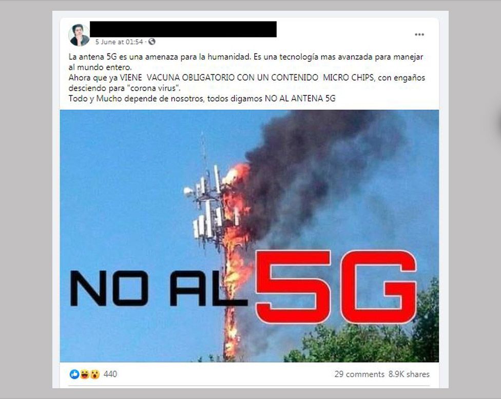 Príspevok na Facebooku v španielčine, ktorý hovorí „Nie 5G“