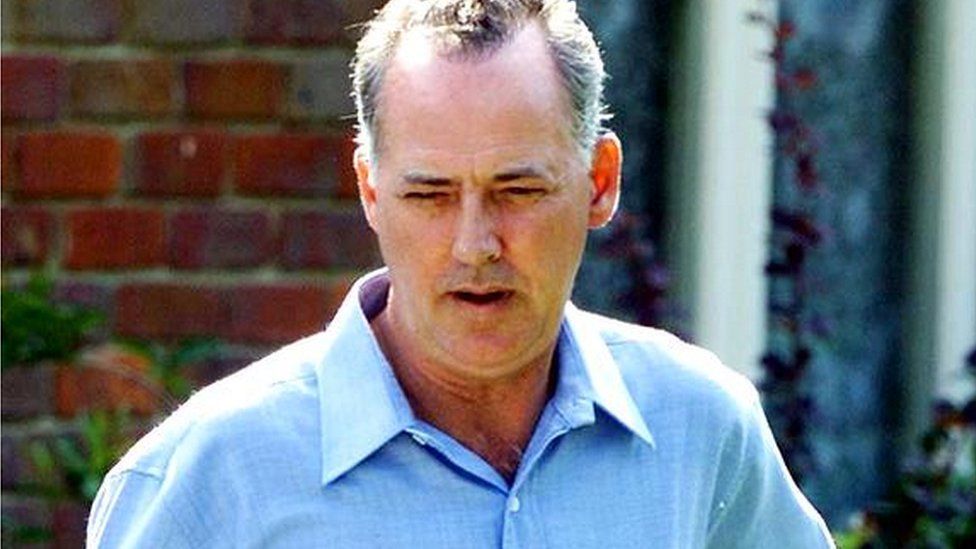 Michael Barrymore Should Get 1 In Arrest Compensation Bbc News