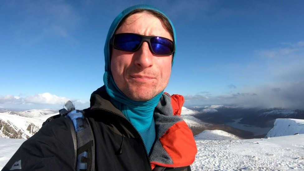 The climber who bagged all 282 Munros in one winter - BBC News