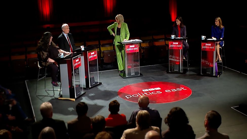 The debate at the Perse School's Peter Hall Performing Arts Centre in Cambridge. Left to right: Naomi Bennett, leader of the Green Party on Cambridge City Council, Daniel Zeichner, Labour MP for Cambridge, BBC Politics East's Amelia Reynold, Bridget Smith, the Lib Dem leader of South Cambridgeshire District Council, and Lucy Frazer, the Conservative MP for South East Cambridgeshire