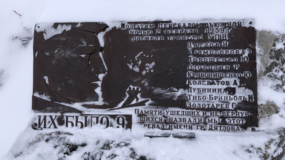 Dyatlov anıtı