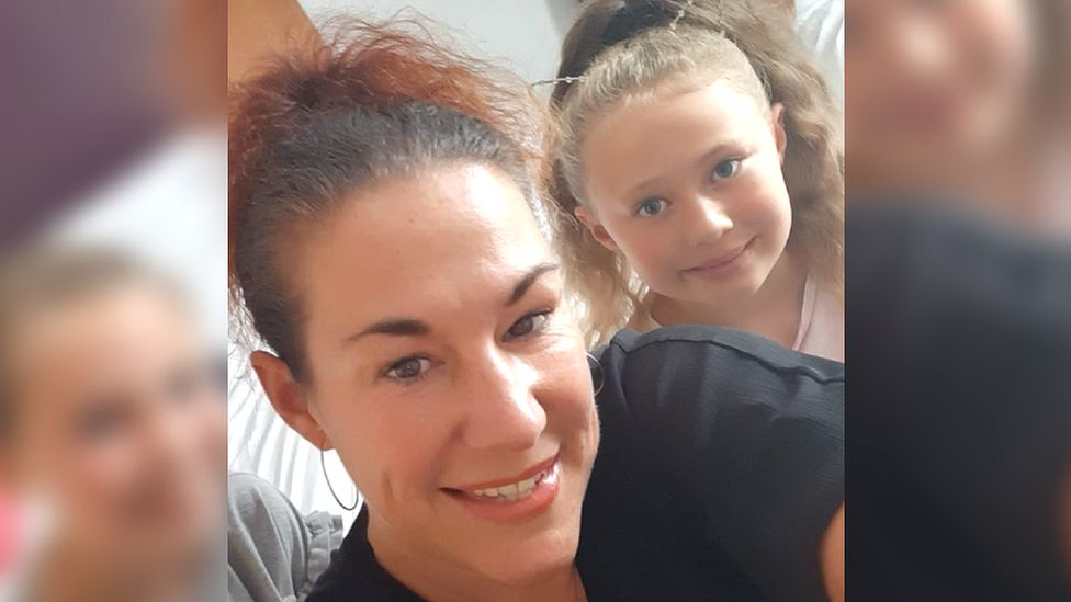 WestonsuperMare man saves diner who was choking BBC News