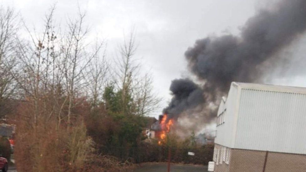 Restaurant fire closes road in Oakengates, Telford BBC News