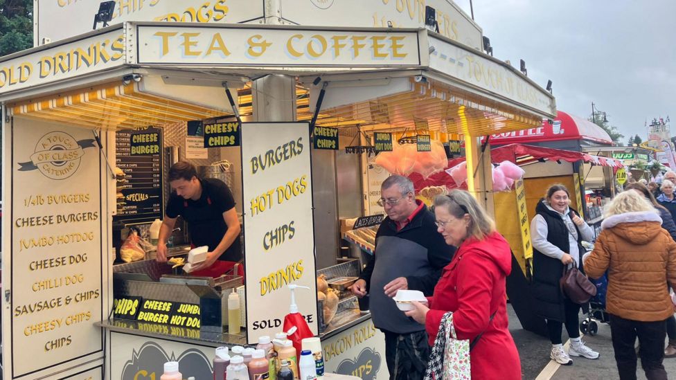 Tavistock Goose Fair returns without geese due to bird flu BBC News