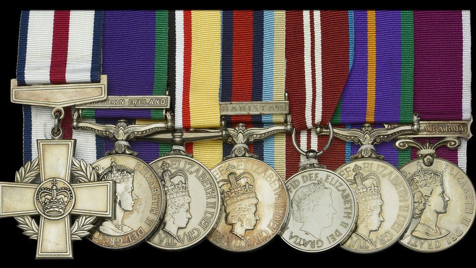 Dumfries Ex-soldier's Bravery Medal Fetches £140,000 At Auction - BBC News