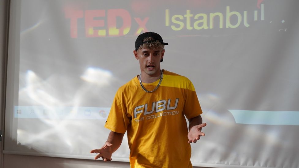 Hamza Dar at TedX