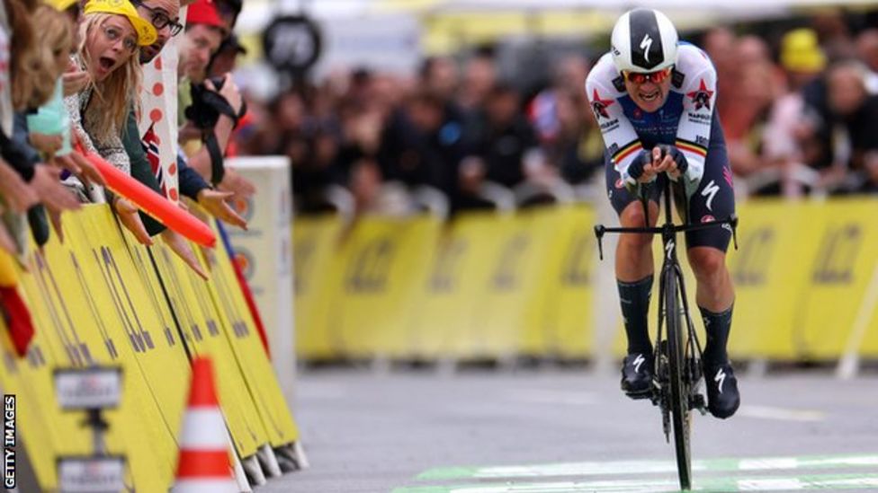 Tour de France 2022: Yves Lampaert wins stage one as Tadej Pogacar ...