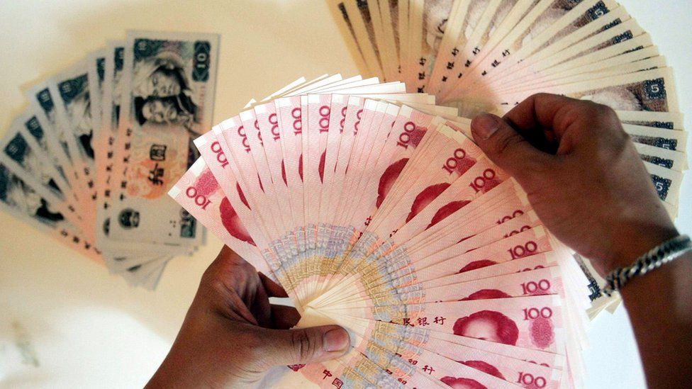 China's yuan currency falls for a second day BBC News