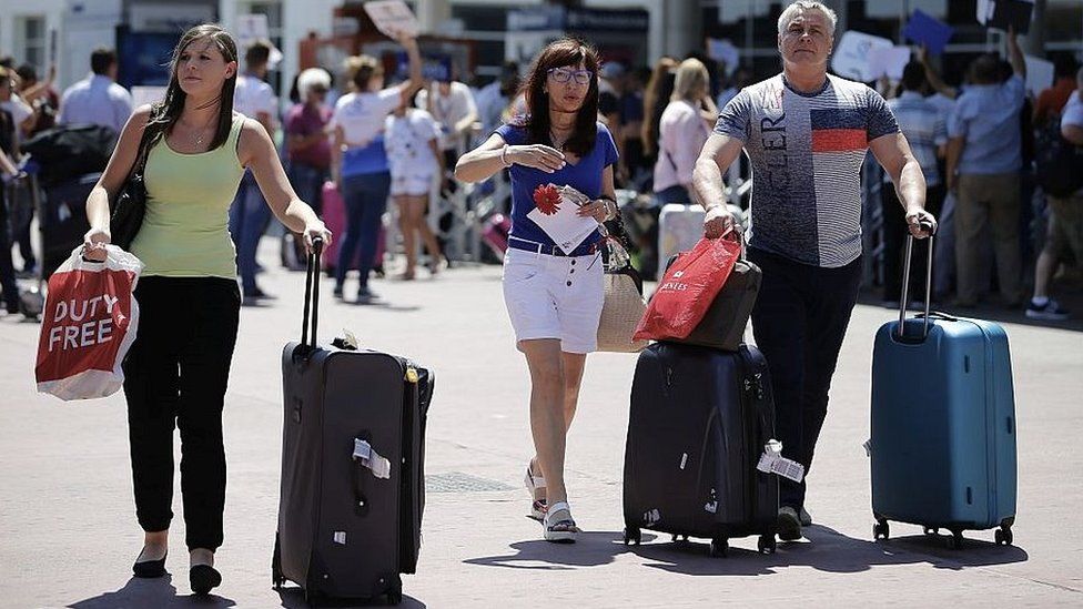 Russian tourists in Antalya, Turkey (2016 file pic)