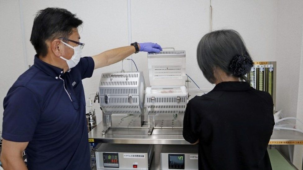 Japanese scientists trial  h2o  samples for tritium