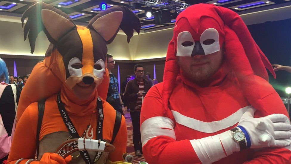 Blaze dressed as Sticks and Herb as Knuckles
