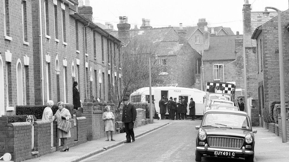 Police in Gillam Street in 1973