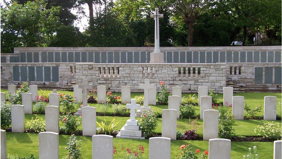 Hollybrook memorial