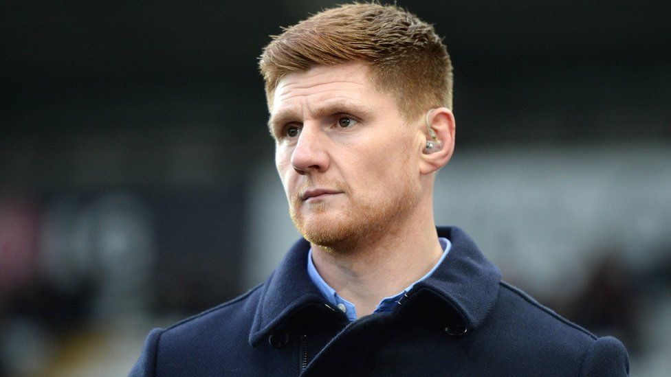 Diagnosis dementia i gyn-glo Cymru Andrew Coombs - BBC Cymru Fyw