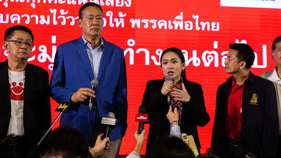 Paetongtarn Shinawatra, daughter of former Prime Minister Thaksin Shinawatra, addressing media at the end of election day