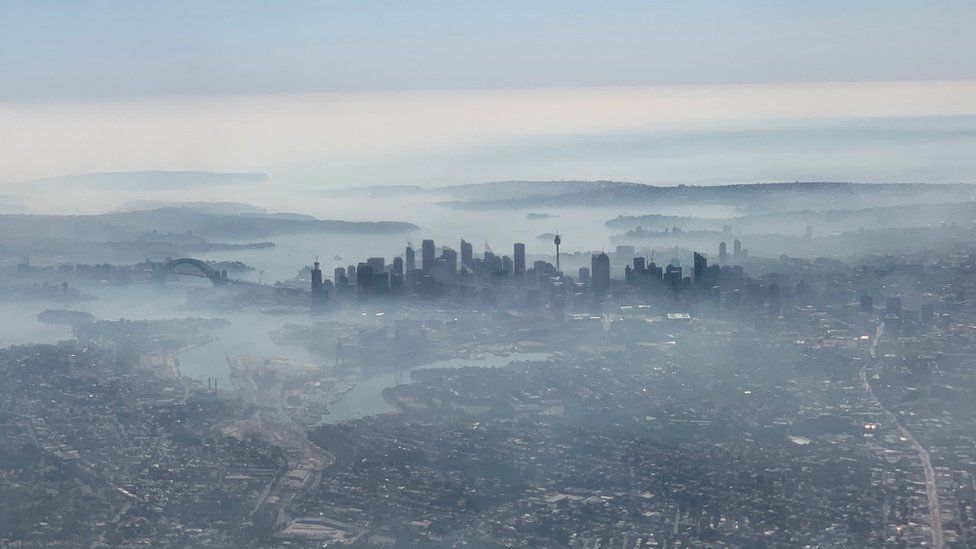 Australia Fires Sydney Blanketed By Smoke From Nsw Bushfires Bbc News 3506