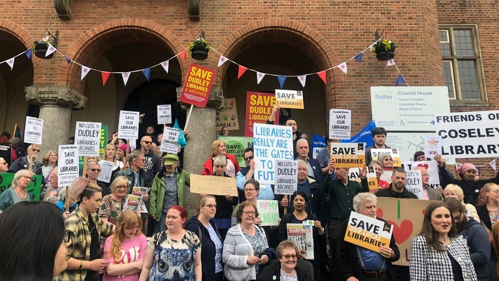 Dudley Library Cuts Scrapped After Protest - BBC News