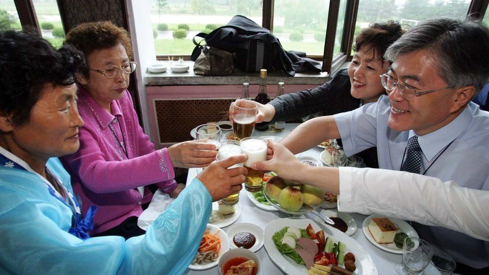 Mr Moon with his North Korean relatives, pictured together in 2004