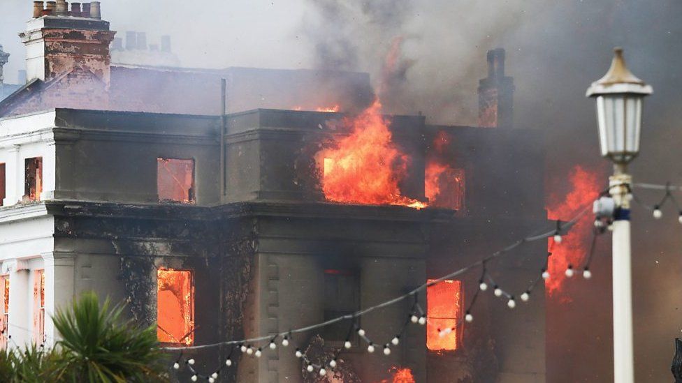 Fire at Claremont Hotel