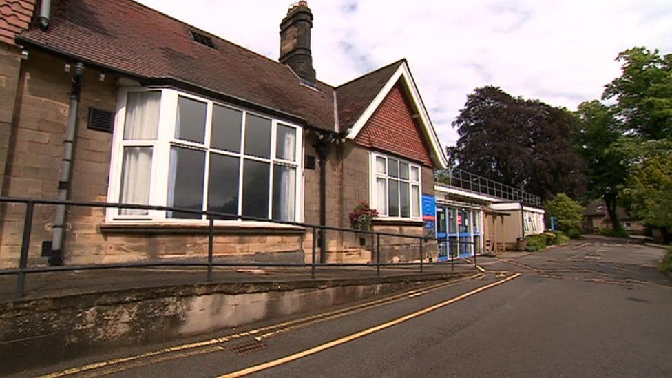 Centro de Diagnóstico Comunitario (CDC) en el Hospital Whitworth de Matlock