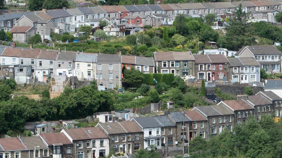 Terraced houses winding up a hill in the south Wales Valleys