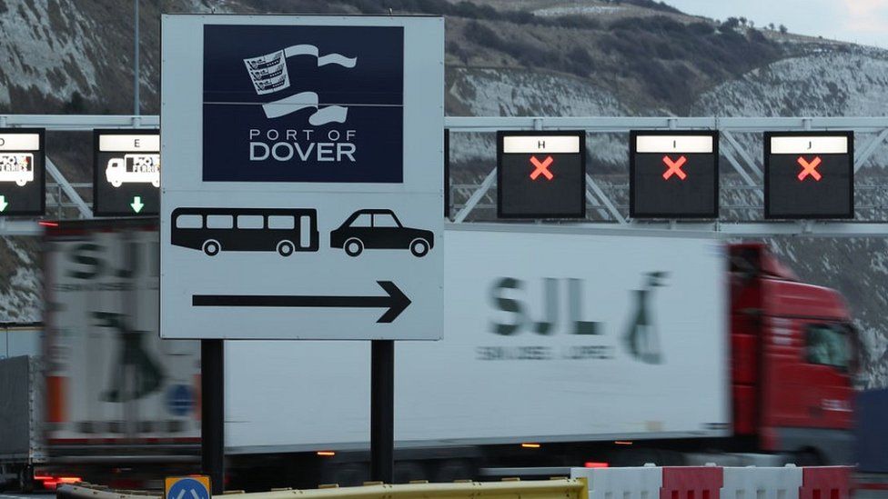Goods lorry at Dover docks, 19 Mar 18