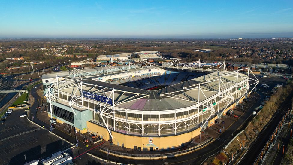 Coventry City and Leicester City condemn offensive banners ahead of match