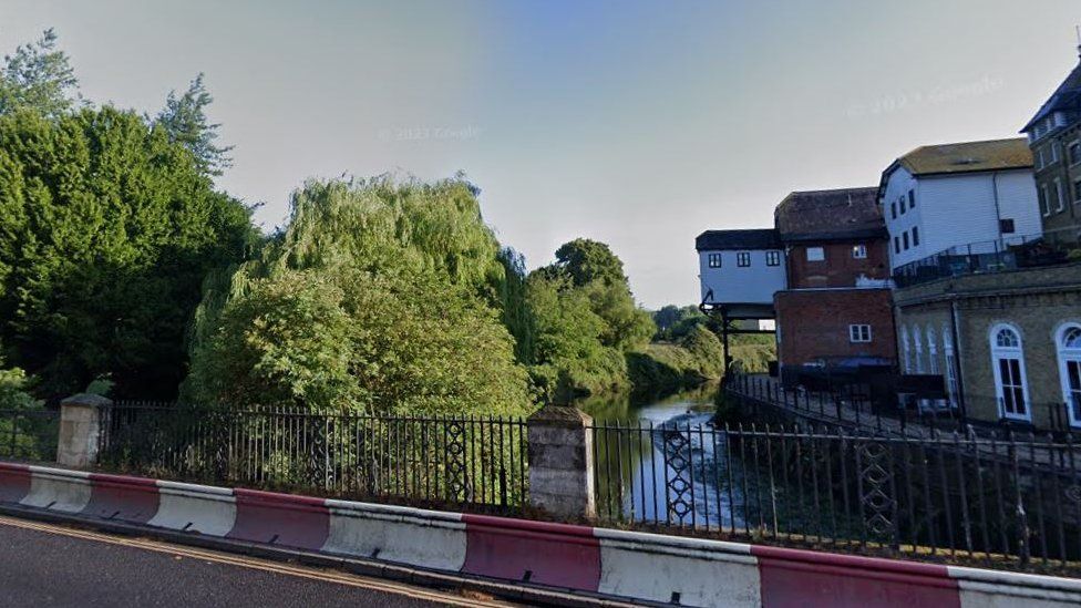 View of River Colne from East Street, Colchester