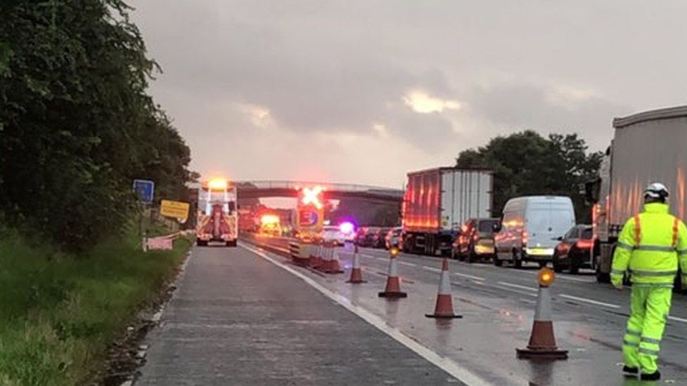 M6 Gin Crash Hgv Collision Closes Motorway Bbc News