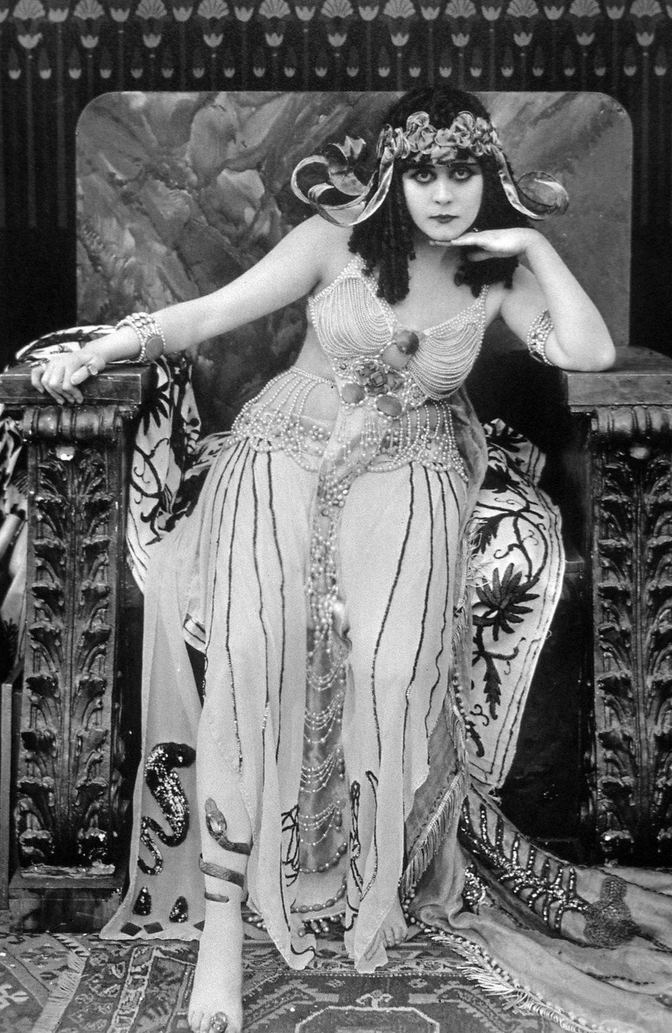 Theda Bara as Cleopatra in the 1917 film of the same name