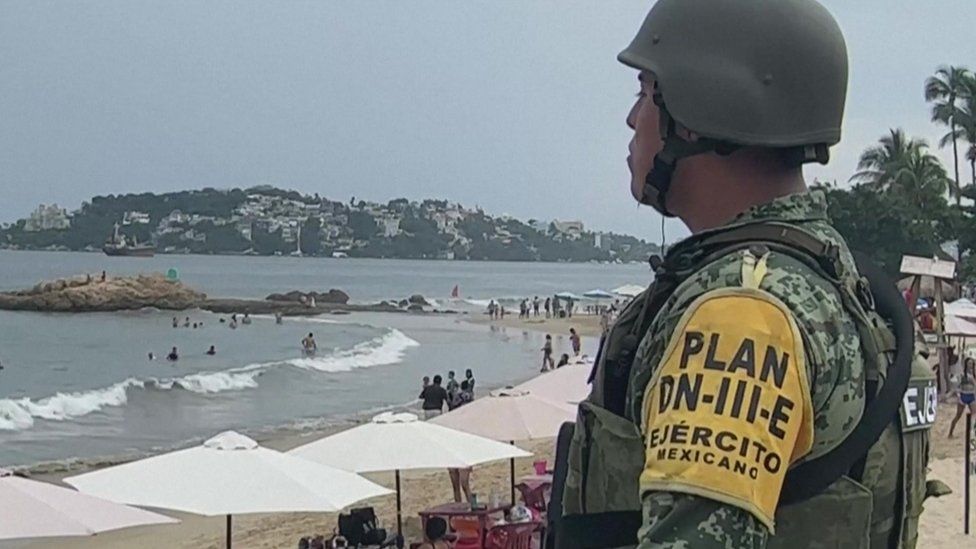 Mexican soldier in Acapulco, 24 October 2023