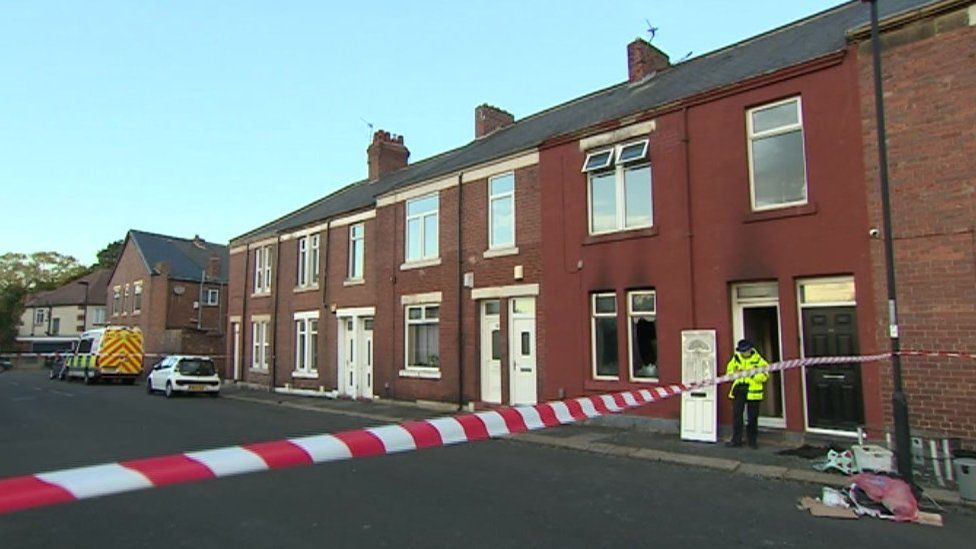 Police cordon at Northumberland Street, Wallsend