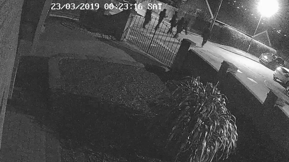 Portland Tiara theft Plastic bag 'blew case open' BBC News