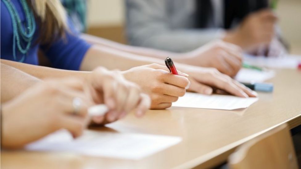 School Governors To Be Named On National Database - BBC News